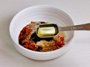 最后加入食用油。