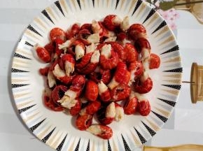 捞出控干水分备用！