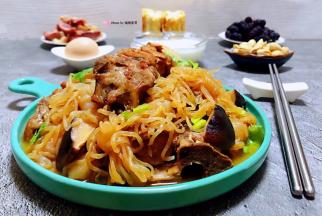 每天为家人做不同营养健康的三餐是我最开心的事情噢