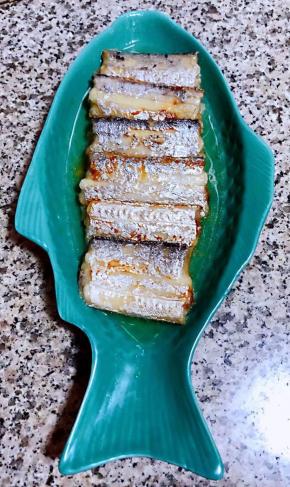 带鱼从蒸锅中取出可以倒出一部分汤汁