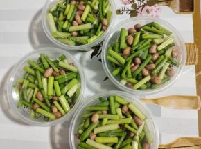 盖上盖子密封好，常温保存或者放进冰箱冷藏保存都可以！