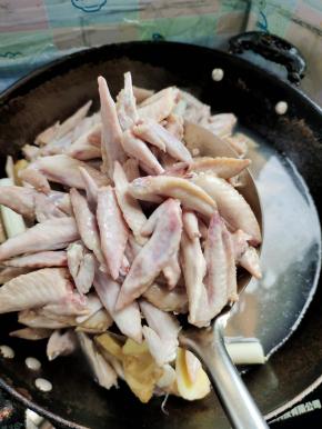 捞出，清洗干净！