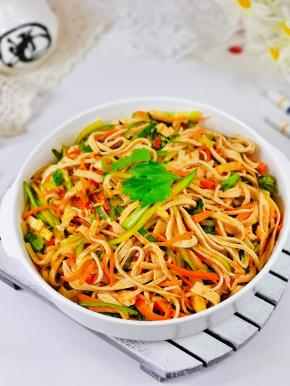 一盘吃掉饱饱的。