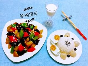 一个人每天为自己做一道喜欢的美味佳肴是对自己最好的犒劳哦