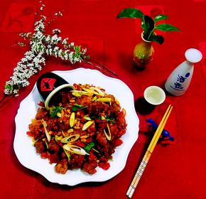 这道美味入口的感觉好爽微辣混搭着香香滴、脆脆滴口感让人回味无穷