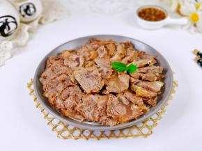 好吃不胖的卤牛肉。