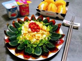 搭配小甜品和酸奶一起吃真心不错哦