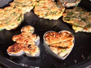 煎至两面金黄即可