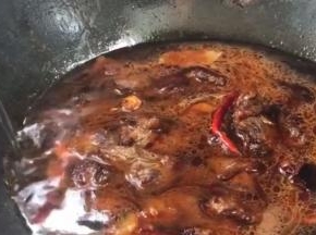 加入适量温水