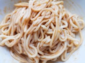 搅拌均匀。 