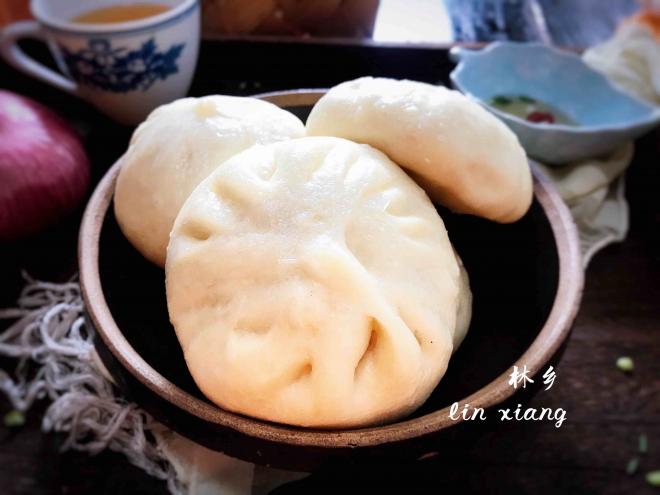 洋葱肉包子