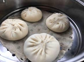 放入开水锅中蒸10分钟