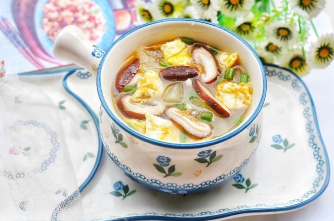冬瓜香菇鸡蛋汤