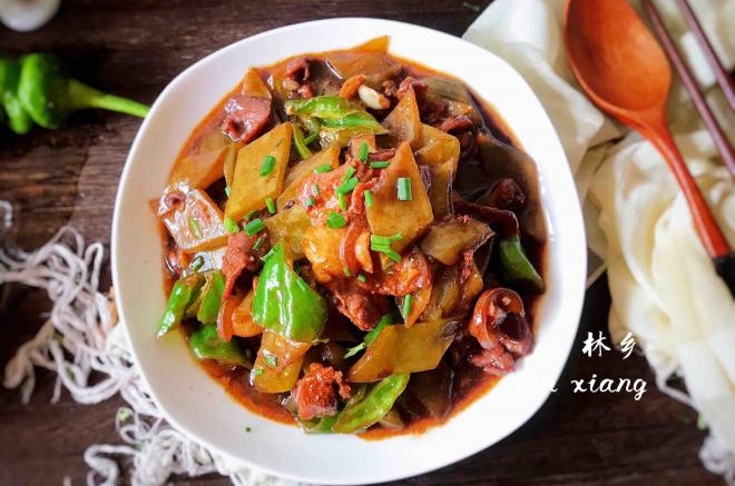 家常炒肉片