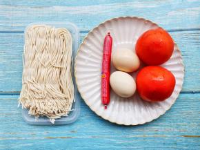 准备好所有食材。