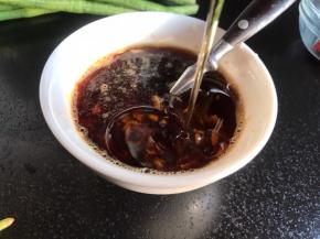 加入所有的调料拌匀备用