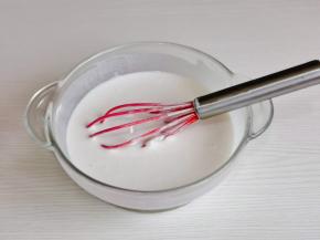 充分搅拌均匀至无干粉。