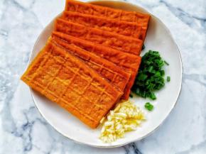 准备好所有食材。