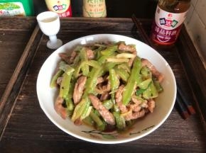 出锅装盘