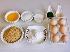 准备食材，肉松我自己做的，大家随意哈，买的也可以哦。