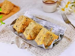 两个六寸蛋糕不够吃！！