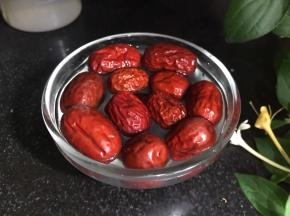 红枣提前浸泡半小时