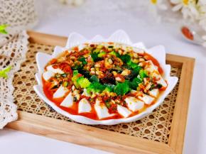 简单快手凉拌菜。