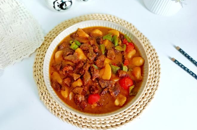 番茄土豆牛腩