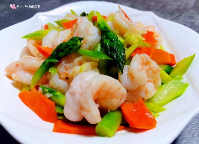 芦笋炒虾仁