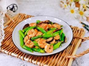  简单快手家常小炒。