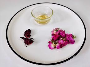 洛神花玫瑰花茶。