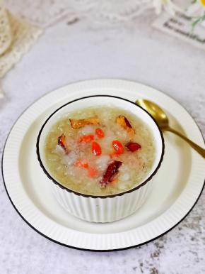 养血活血，补中益气，滋阴润肺。