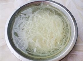 粉丝提前泡软，