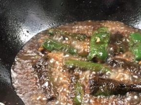 加入适量清水