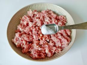 加入少许的盐。