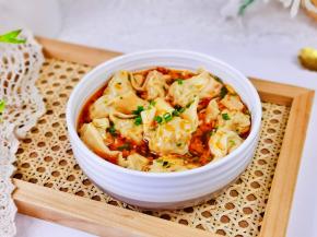 酸辣云吞，好吃极了。