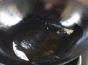 起锅热油