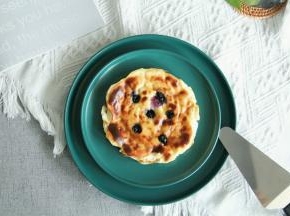 去除油纸，就可以切片开吃啦！