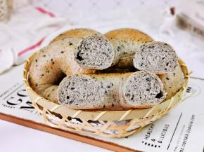 特别喜欢吃贝果的口感。