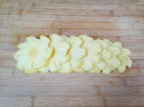 切成厚一点的片。