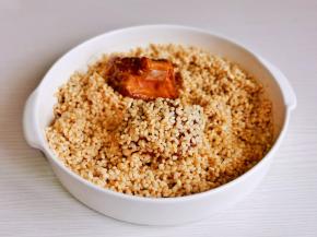 排骨裹上一层糯米。