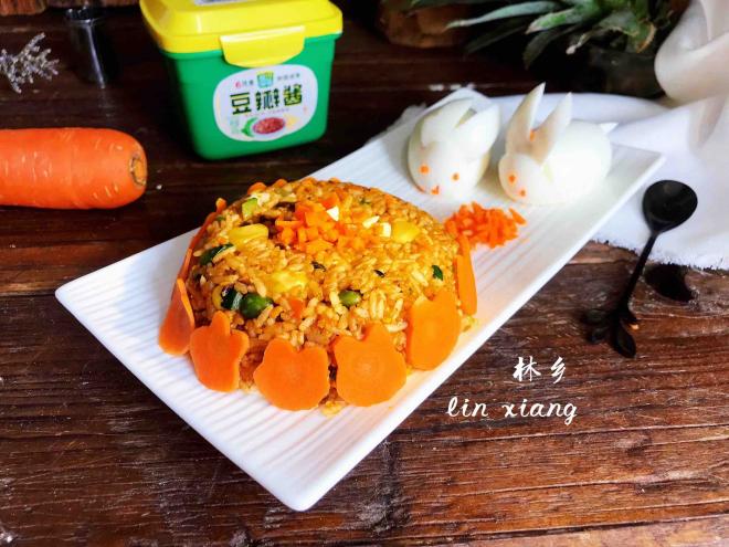 小白兔酱炒饭