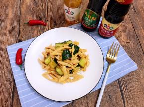 清爽又健康的小凉菜完成