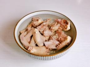 再加入1000毫升的水。