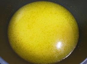 根据自己的口味加入适量的纯净水。