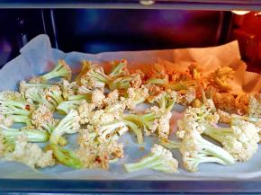 放入烤箱中层。