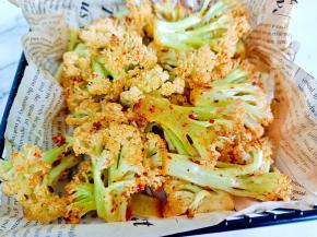 这样烤好的花菜实在是太好吃 ！