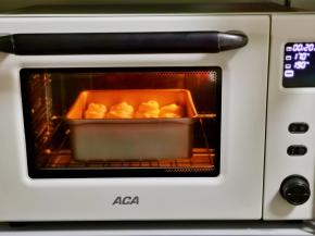 上管170度，下管190度烤20分钟。（注意观察颜色，上色加盖锡纸）