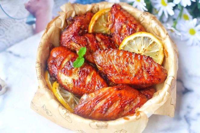 蒜香柠檬烤鸡翅