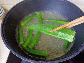 颜色也好看。